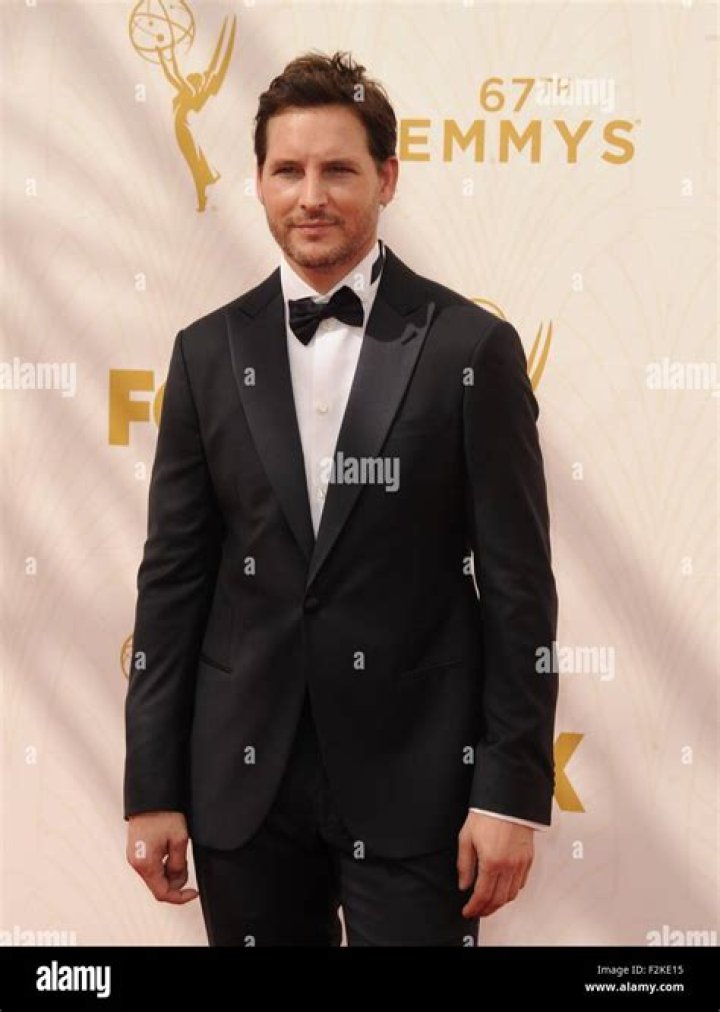 Peter-Facinelli-2015-emmy-awards-mens-fashion