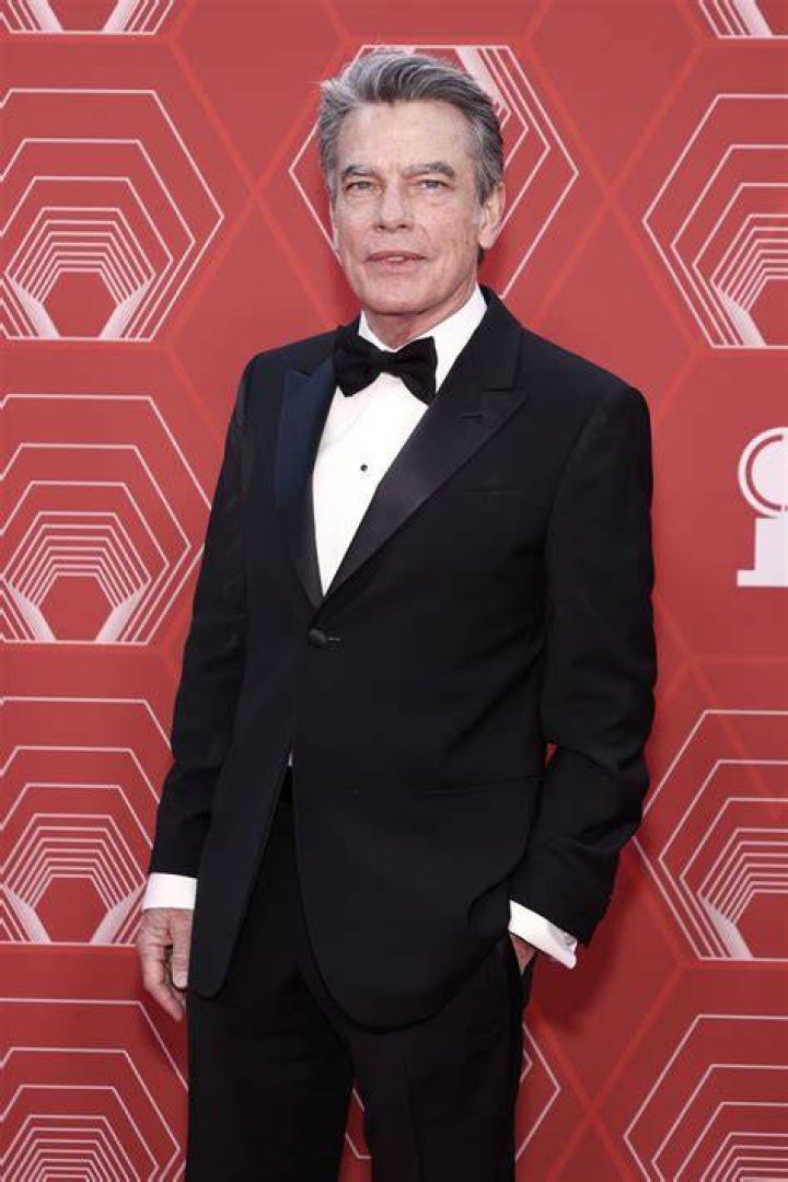 Peter Gallagher