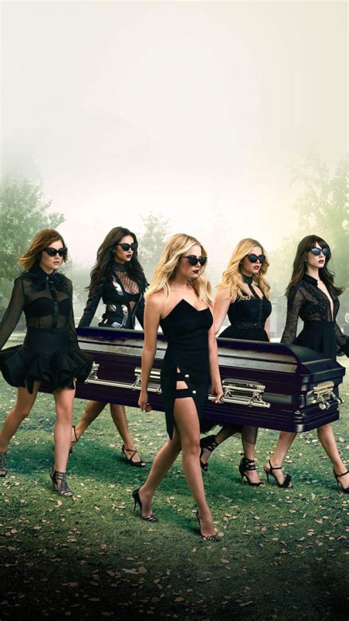 Pretty Little Liars Casket