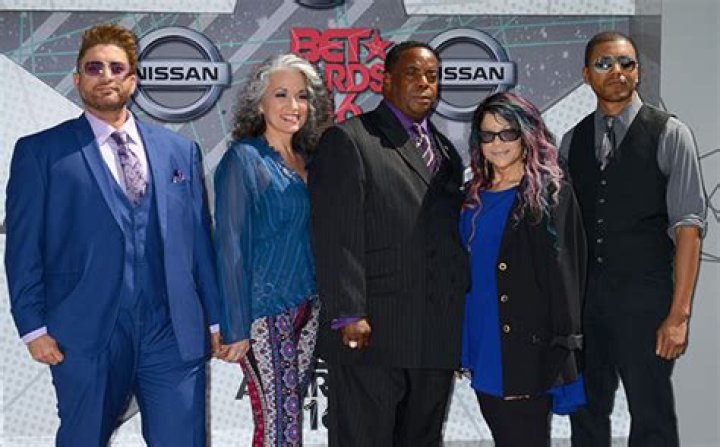 Prince-Family-BET-Awards-2016-1