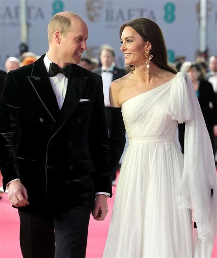 Prince William, Princess Kate and their children in their 2023 Christmas card photo