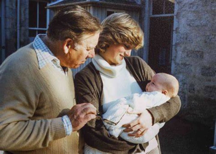 Princess-Diana&ndash;charles-and-baby-william-christening-gty-