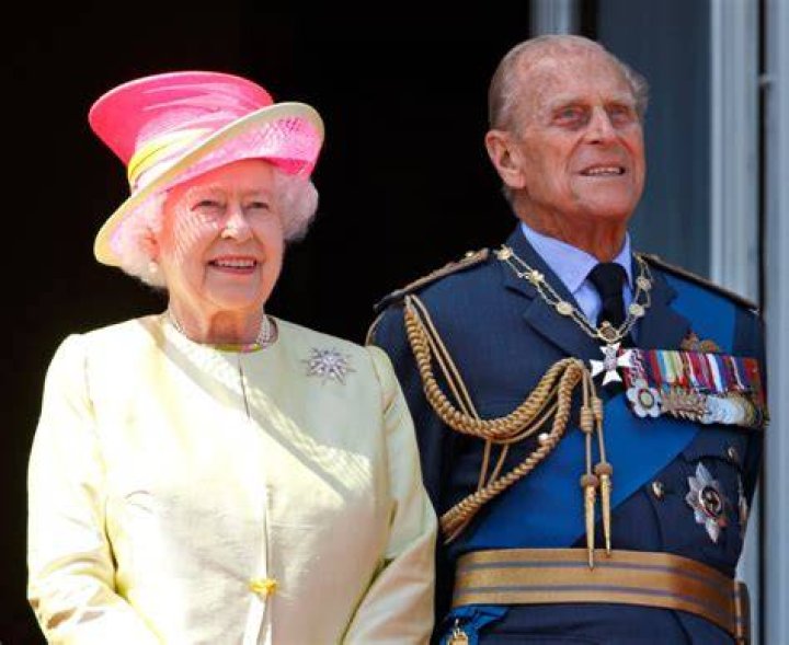 Queen Elizabeth II & Prince Philip: Photos
