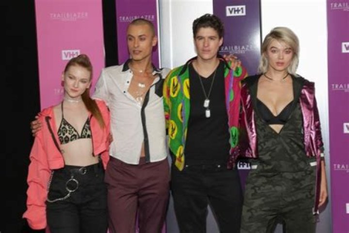 Rain Dove & Friends Attend VH1&rsquo;s 2018 Trailblazer Honors In New York