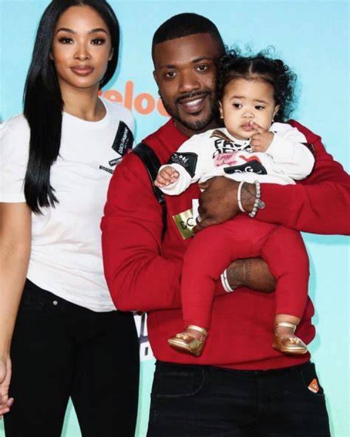 Ray J & His Family At The Kids Choice Awards