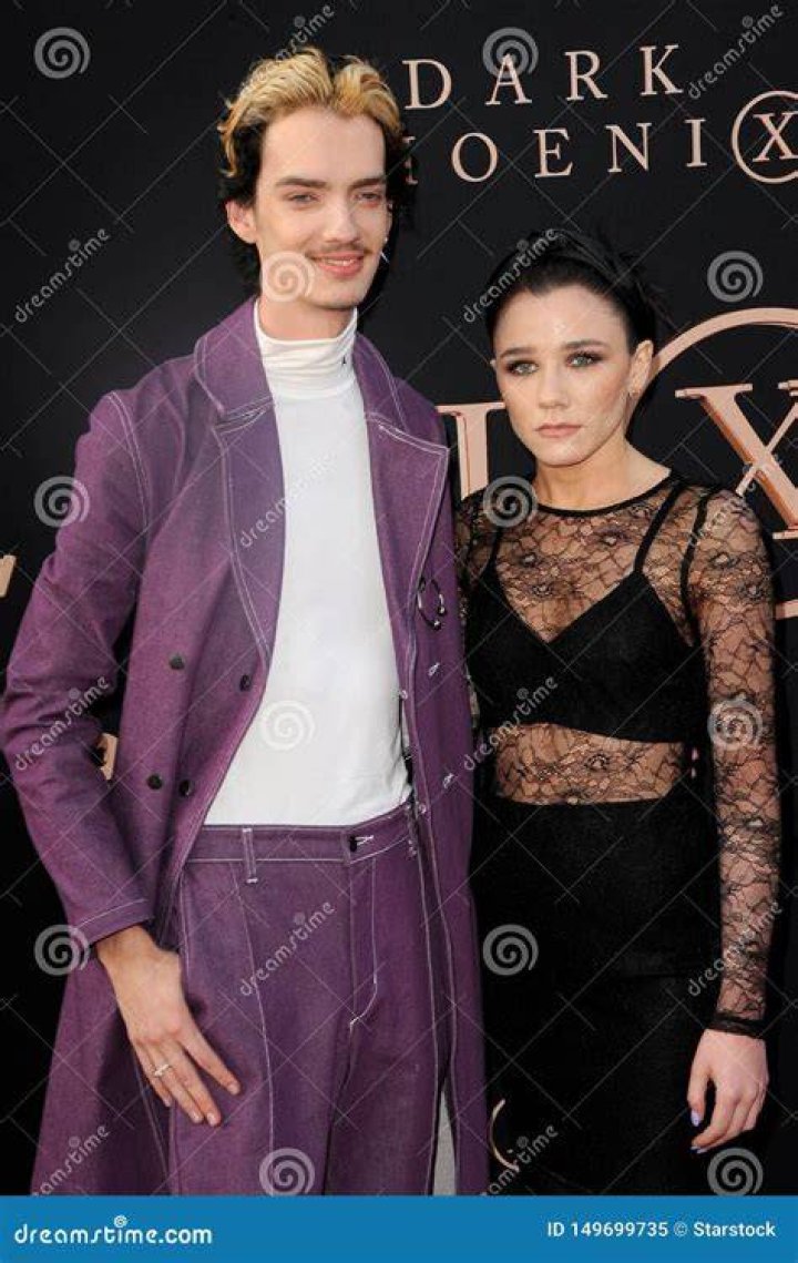Rebecca Phillipou & Kodi Smit-McPhee