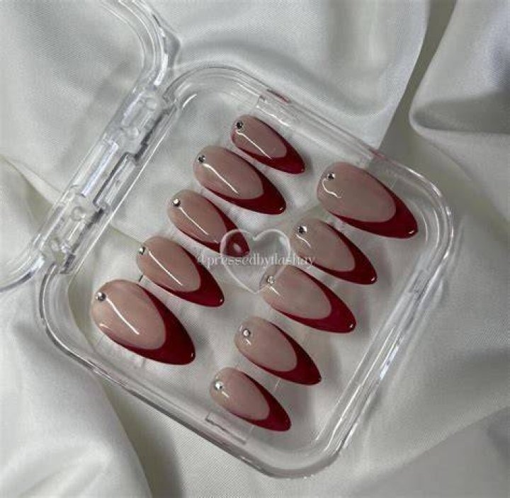 Red French Tip Press Ons