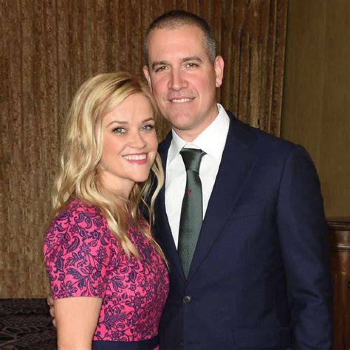 Reese Witherspoon and husband Jim Toth Reese Witherspoon out and about, Los Angeles, USA - 01 Feb 2020