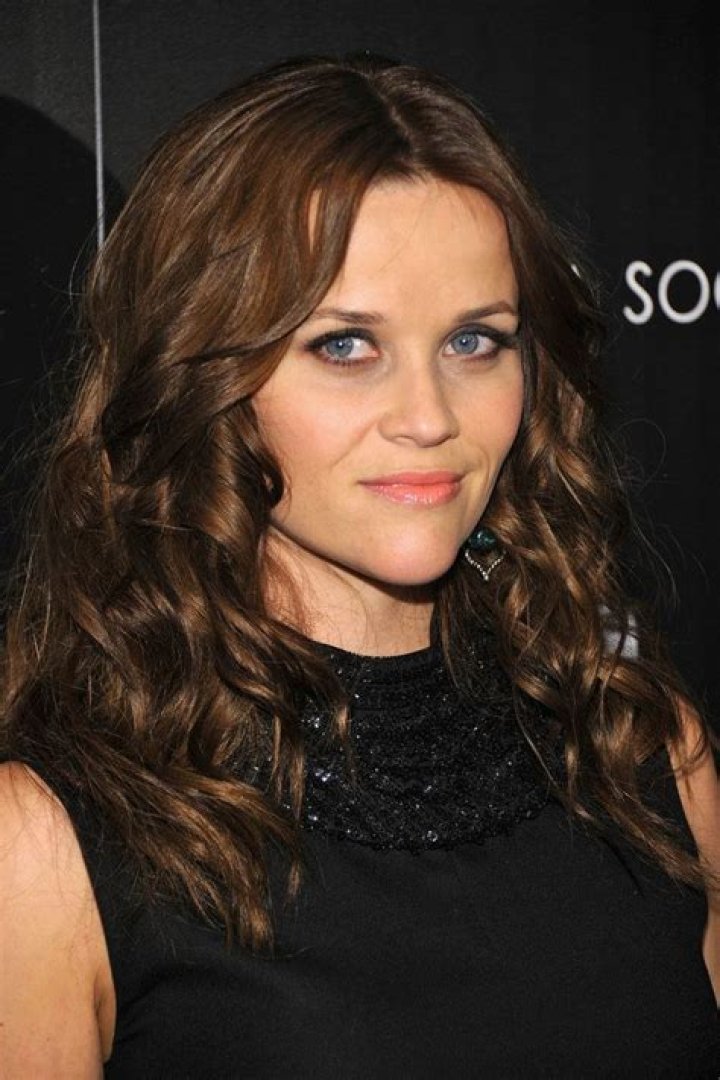 Reese Witherspoon brunette hair