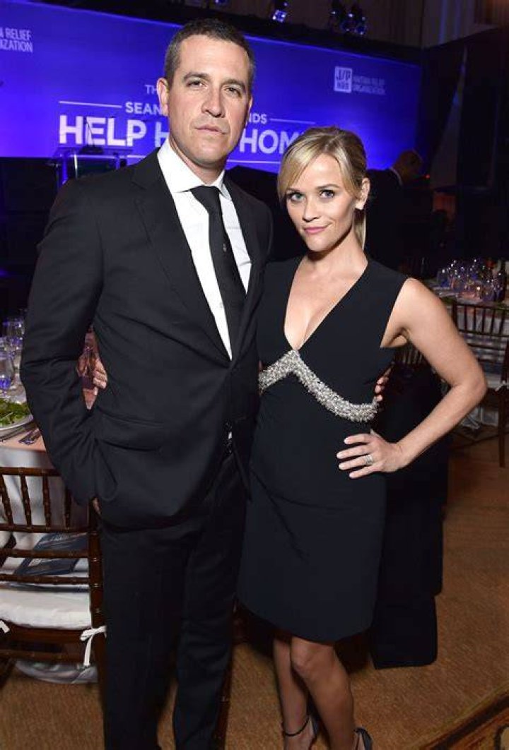 Reese Witherspoon, Jim Toth
