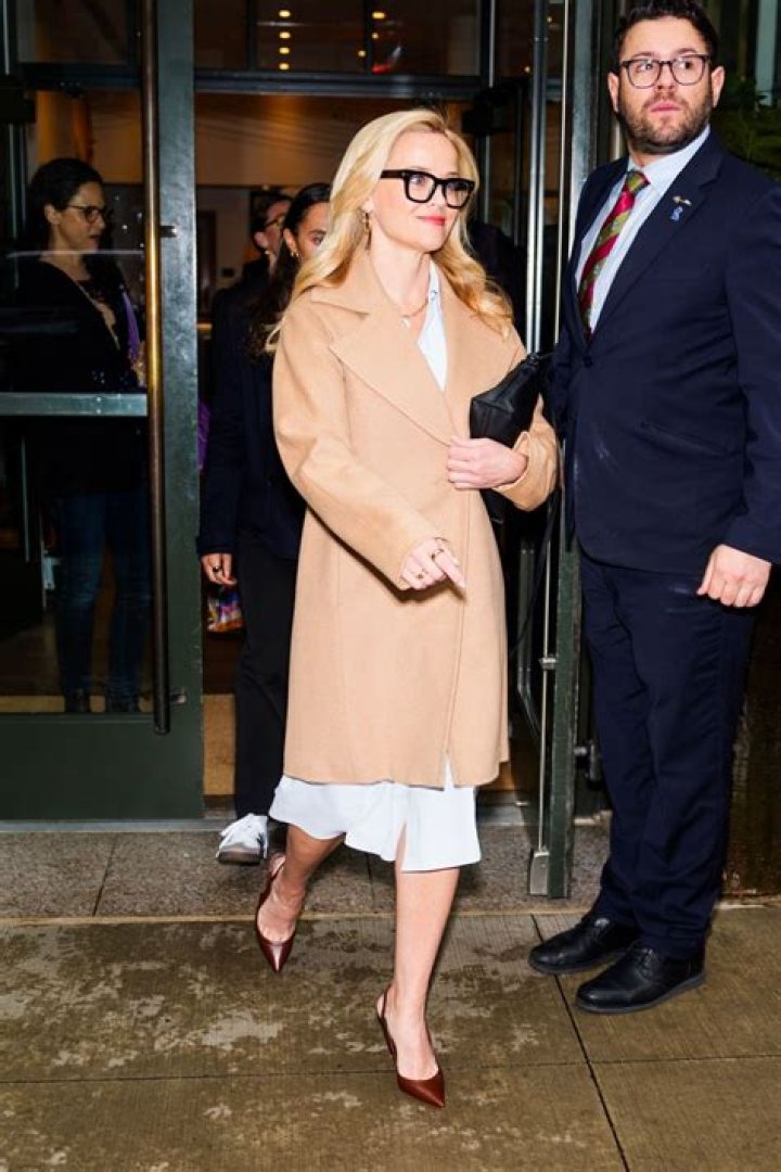 Reese Witherspoon Out & About