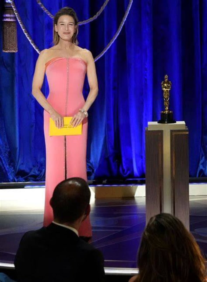 renee zellweger oscars 2021