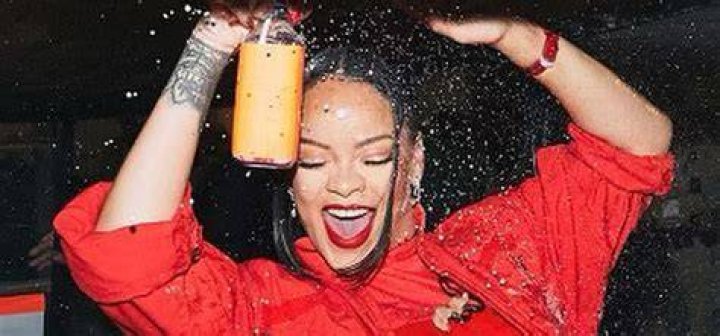 Rihanna having a blast jumping at Kadooment Day,Crop Over Barbados Pictured: Rihanna Ref: SPL1094495 040815 NON-EXCLUSIVE Picture by: SplashNews.com Splash News and Pictures Los Angeles: 310-821-2666 New York: 212-619-2666 London: 0207 644 7656 Milan: 02 4399 8577 World Rights