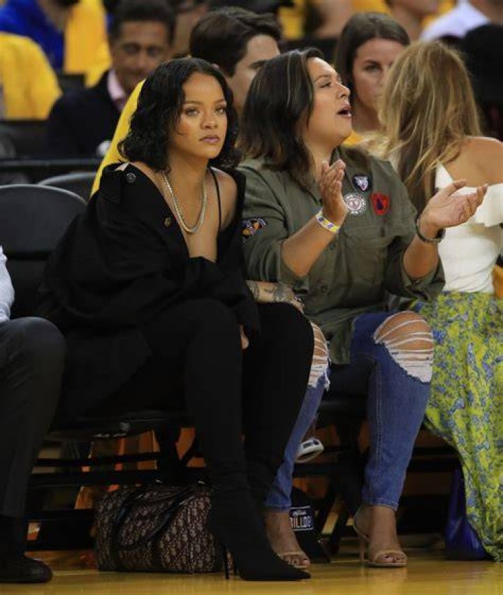 rihanna-nba-finals