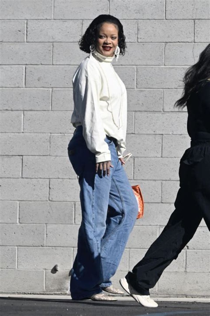 Rihanna Rihanna Out and About in London, Britain - 19 Jun 2012