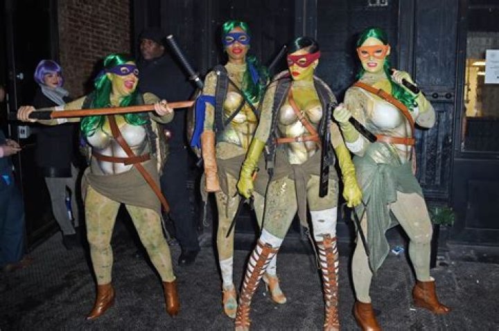 rihanna-tmnt-halloween-pcn-2