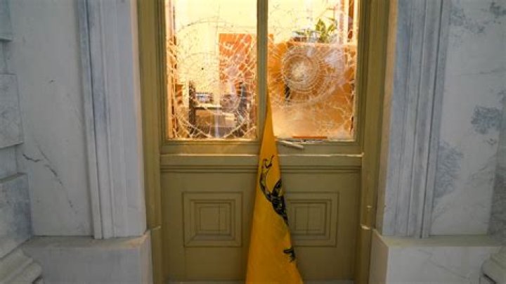 Rioters Shatter Windows At the Capitol