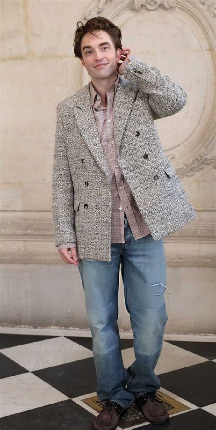 Robert Pattinson attends the Dior Homme Menswear Fall-Winter 2023-2024 show as part of Paris Fashion Week on January 20, 2023 in Paris, France. 20 Jan 2023 Pictured: Robert Pattinson. Photo credit: KCS Presse / MEGA TheMegaAgency.com +1 888 505 6342 (Mega Agency TagID: MEGA934599_005.jpg) [Photo via Mega Agency]