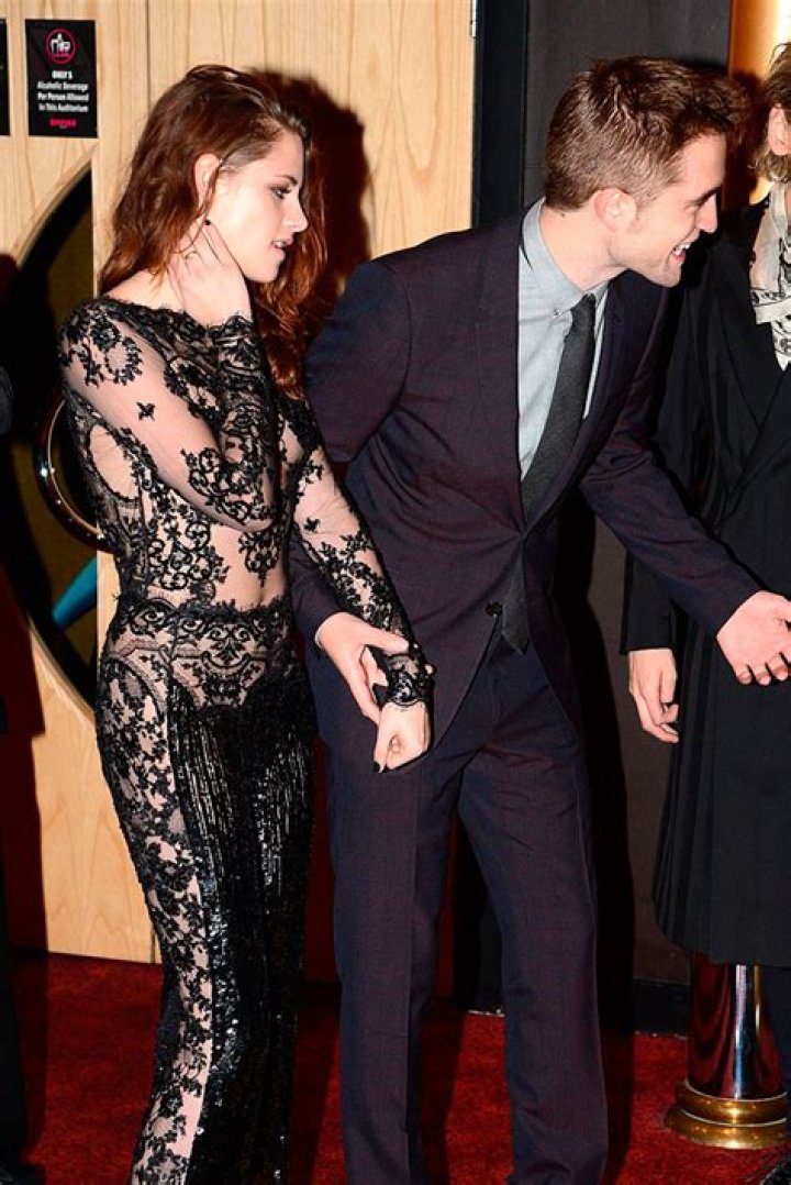 Robert Pattinson Kristen Stewart PDA