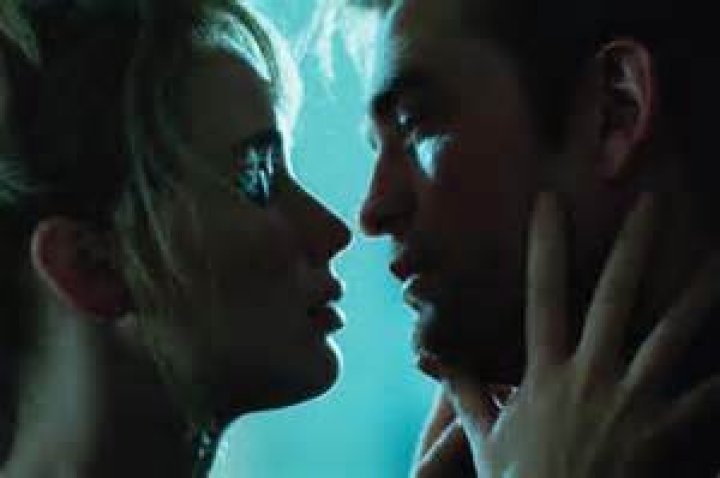 Robert Pattinson Sex Scenes