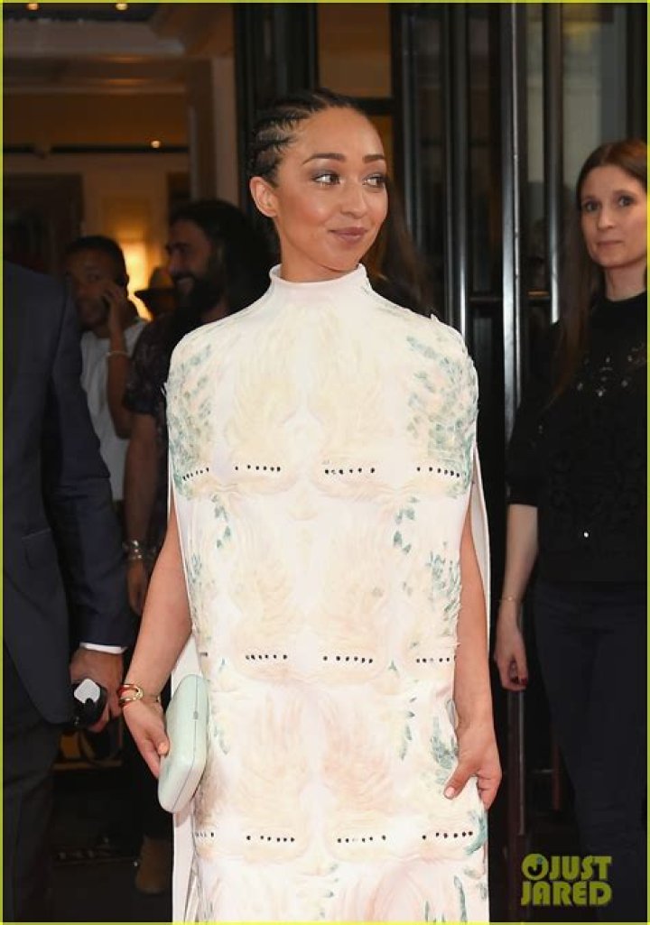 Ruth-Negga-met-gala-2017-beauty