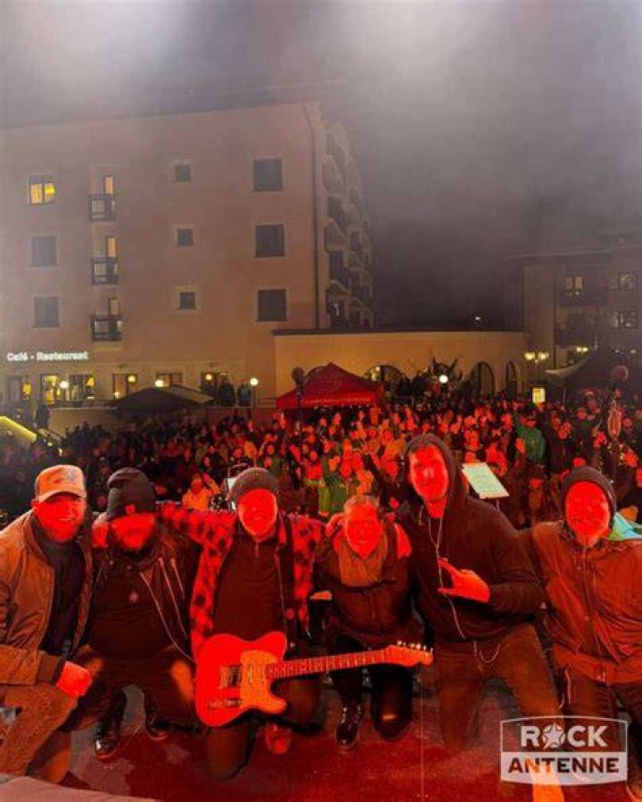 Samnaun Switzerland - Us Rock Star Jon Bon Jovi Perfoms Before a Crowd of More Than 10000 Fans at a Concert in the Idaalp Ski Area of Ischgel/samnaun Switzerland at a Height of 2300 Meters Above Sea Level 02 May Rain and Snowfall Accompanied the Concert in the Alps Switzerland-jon Bon Jovi
