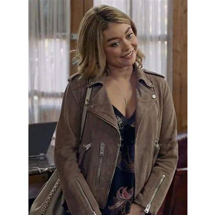Sarah Hyland in Season 8 of &lsquo;ModernFamily&rsquo;