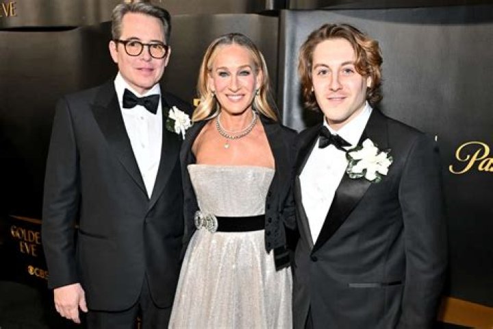 Sarah Jessica Parker, James Wilkie Broderick, Tabitha Hodge Broderick, Marion ''Loretta'' Elwell Broderick and Matthew Broderick at the Opening Night of Broadway's 'SOME LIKE IT HOT' at the Shubert Theatre on December 11, 2022 in New York City Opening Night Of Broadway's 'SOME LIKE IT HOT', New York City, United States - 11 Dec 2022