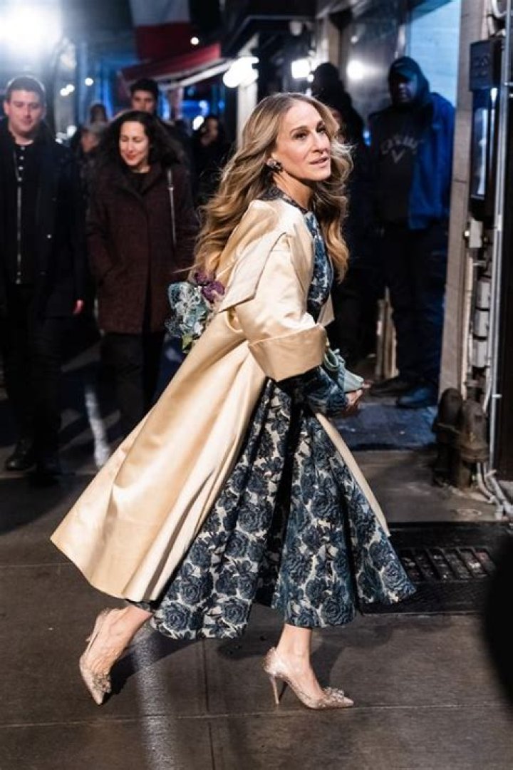 Sarah Jessica Parker On Set