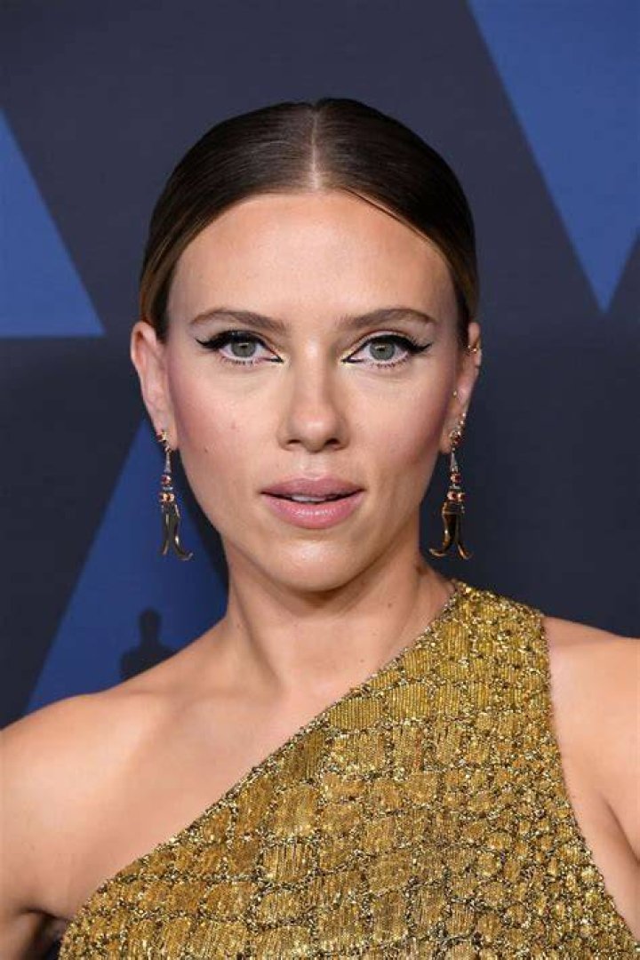 Scarlett Johansson At The 2019 Governors Awards
