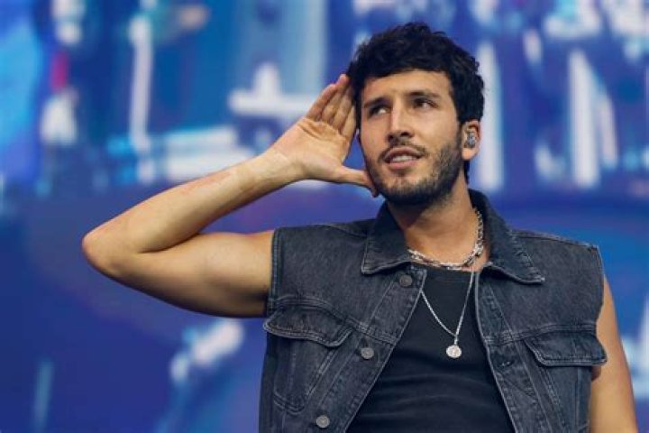 Sebasti&aacute;n Yatra