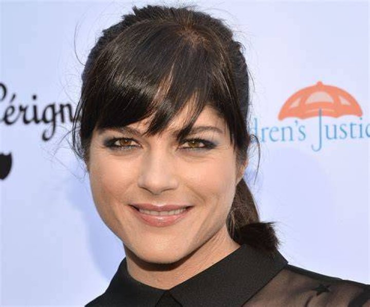 Selma Blair wipes a tear as she arrives at the Vanity Fair Oscar Party, in Beverly Hills, Calif 91st Academy Awards - Vanity Fair Oscar Party, Beverly Hills, USA - 24 Feb 2019