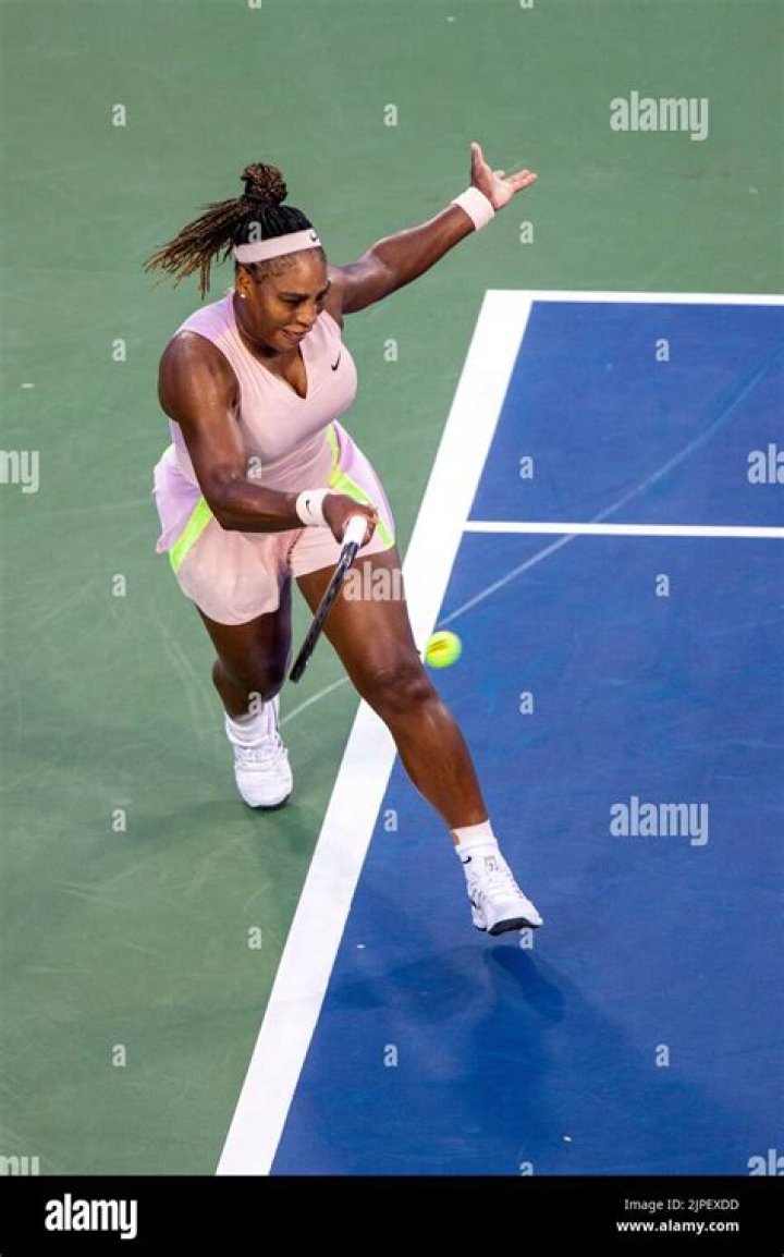 Serena Williams Plays The Western & Southern Open