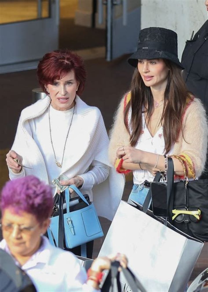 Sharon & Aimee Osbourne Shop On Melrose Pl.