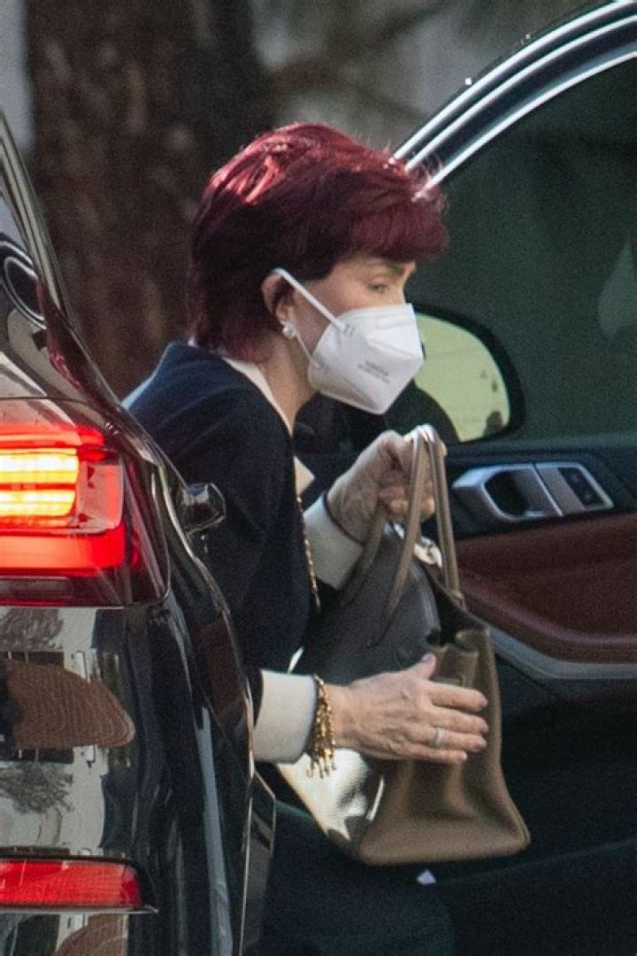 Sharon Osbourne Leaves Saks with Daughter Aimee