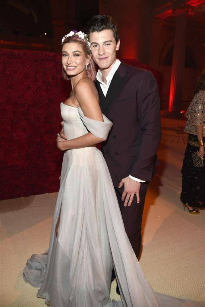 shawn mendes and hailey baldwin