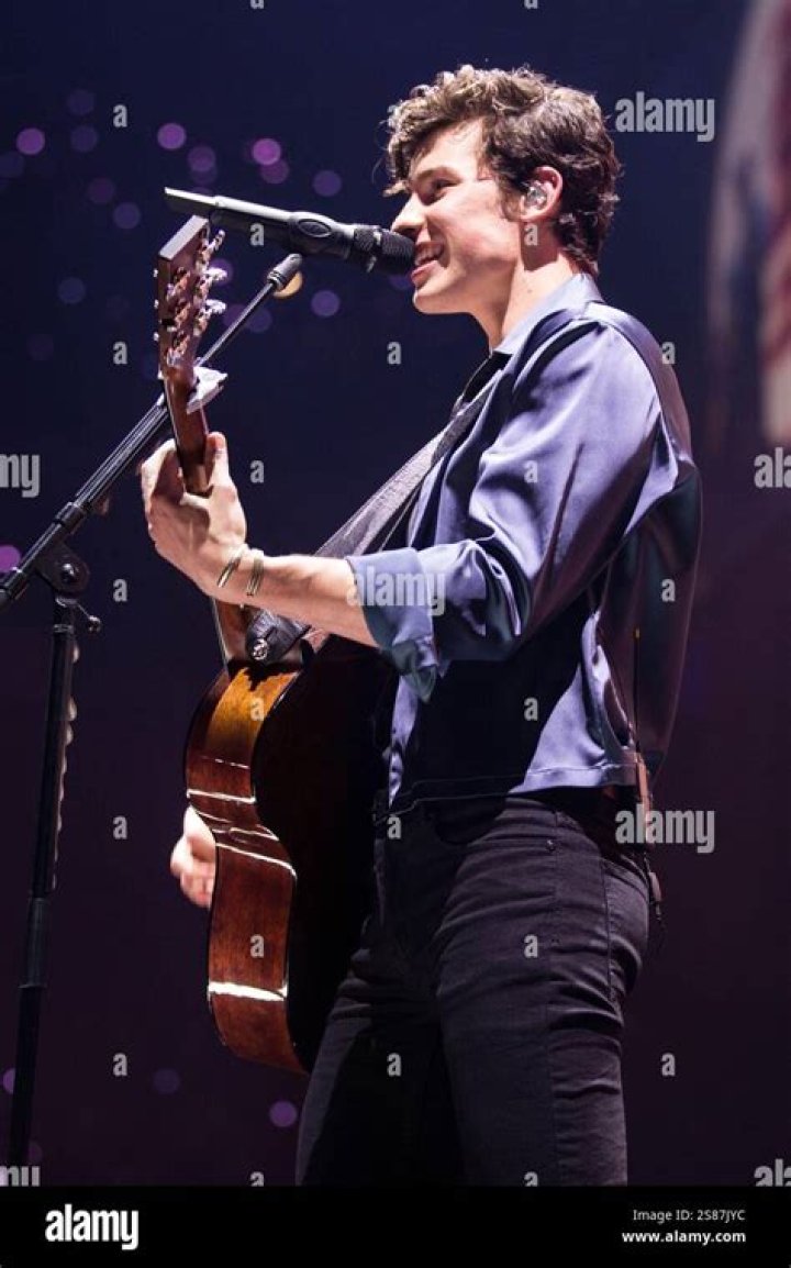 Shawn Mendes performing on the catwalkVictoria's Secret Fashion Show, Runway, New York, USA - 08 Nov 2018