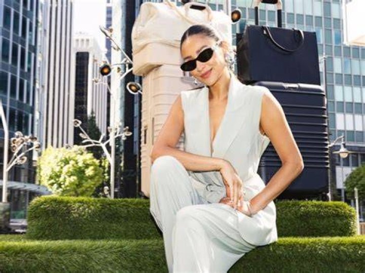 Shay Mitchell at Vancouver&rsquo;s B&Eacute;IS Pop-Up