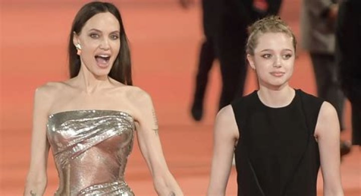 Shiloh Jolie-Pitt Carries Her Haul