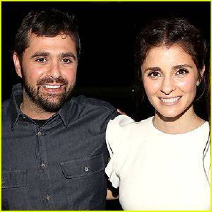 Shiri Appleby Pregnant