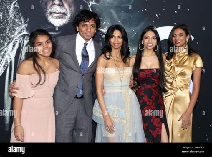 Shivani Shyamalan, Saleka Shyamalan, M. Night Shyamalan, Bhavna Vaswani and Ishana Shyamalan