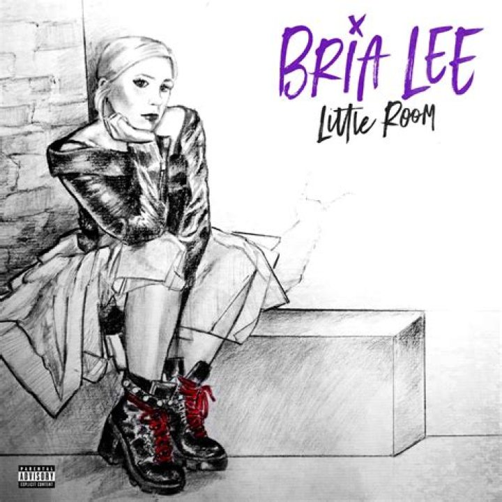 Singer Bria Lee