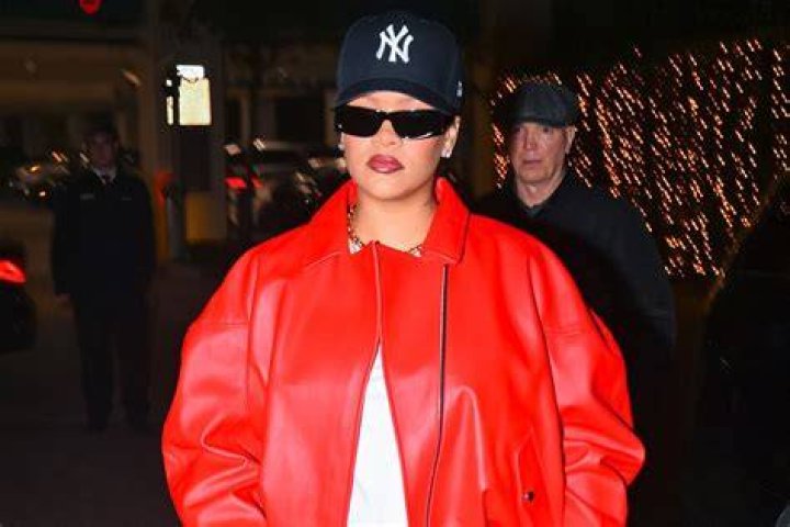 Singer, Rihanna seen wearing a short black mini skirt as she leaves dinner at Giorgio Baldi Restaurant in Santa Monica, CA. 28 Mar 2021 Pictured: Rihanna. Photo credit: MEGA TheMegaAgency.com +1 888 505 6342 (Mega Agency TagID: MEGA742951_011.jpg) [Photo via Mega Agency]