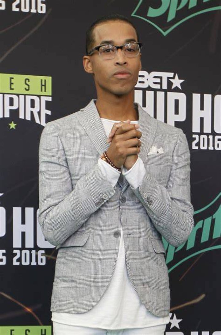 sir-the-baptist-bet-hip-hop-awards-2016-red-carpet