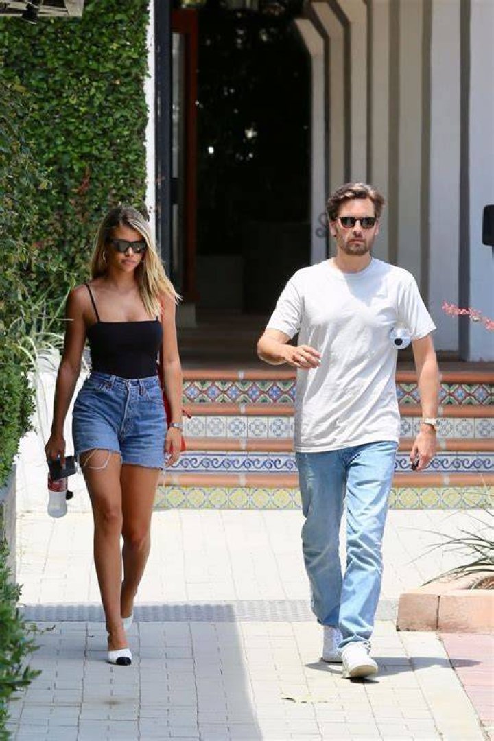 Sofia In Daisy Dukes