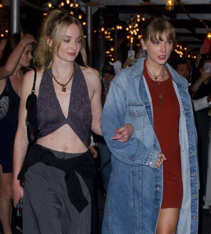 Sophie Turner and Taylor Swift