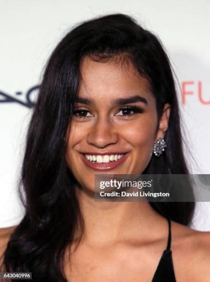 Taylor Nolan At Hollywood Beauty Awards
