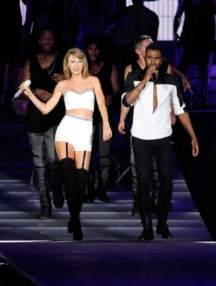 taylor-swfit-jason-derulo-gallery-gty