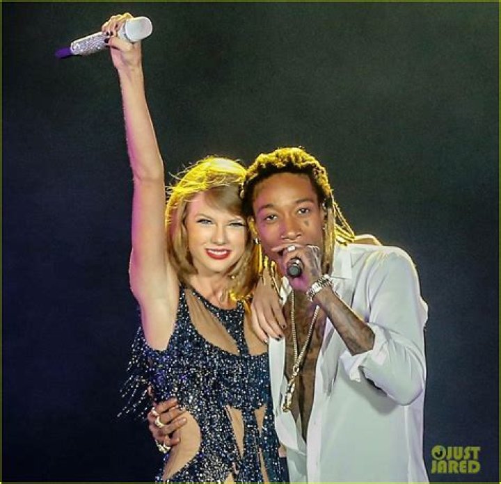 taylor-swift-and-wiz-khalifa-team-up-for-duet-see-you-again-ftr