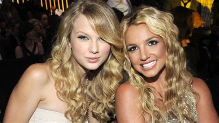 Taylor Swift,Britney Spears. Taylor Swift, left, poses with Britney Spears at the 2008 MTV Video Music Awards held at Paramount Pictures Studio Lot, in Los Angeles2008 MTV Video Music Awards Insider, Los Angeles, USA - 7 Sep 2008